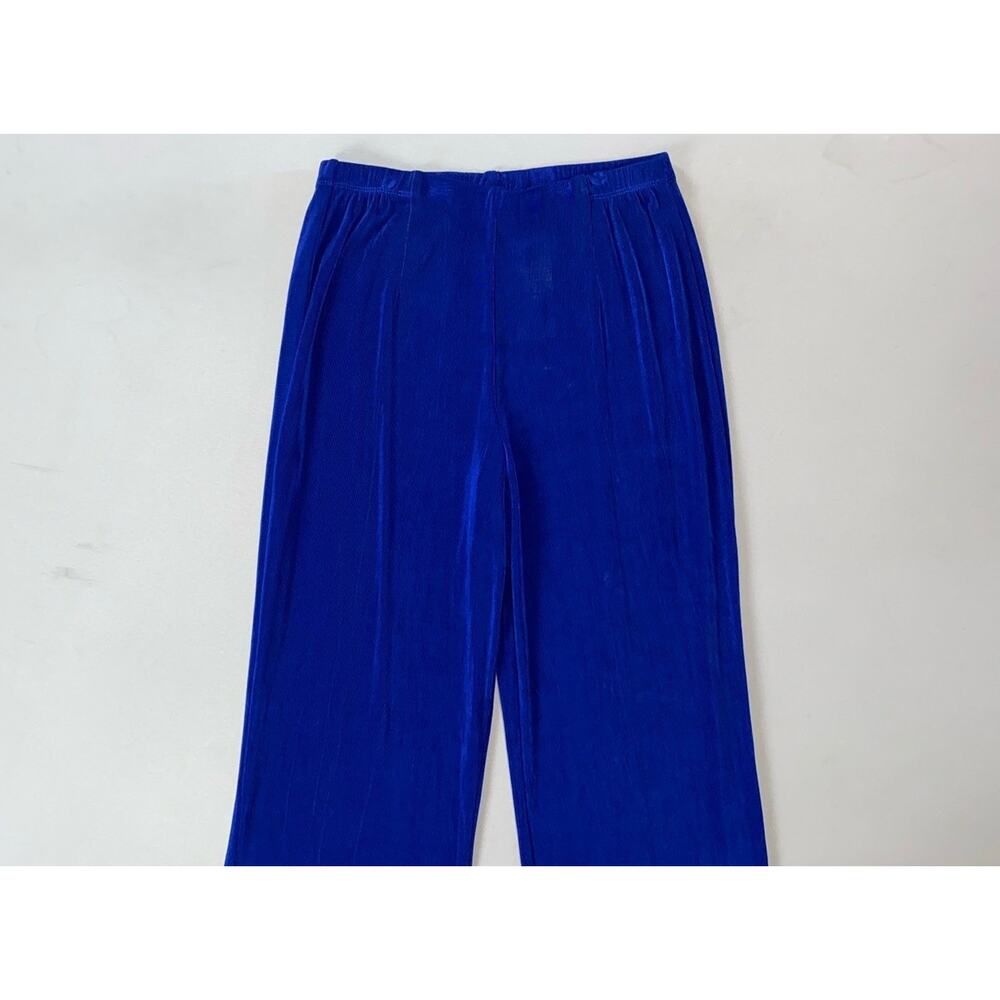 Chico's Vintage USA Made Travelers No Tommy Micro-Cord Pants in Royale. 1 (8). - Picture 5 of 10